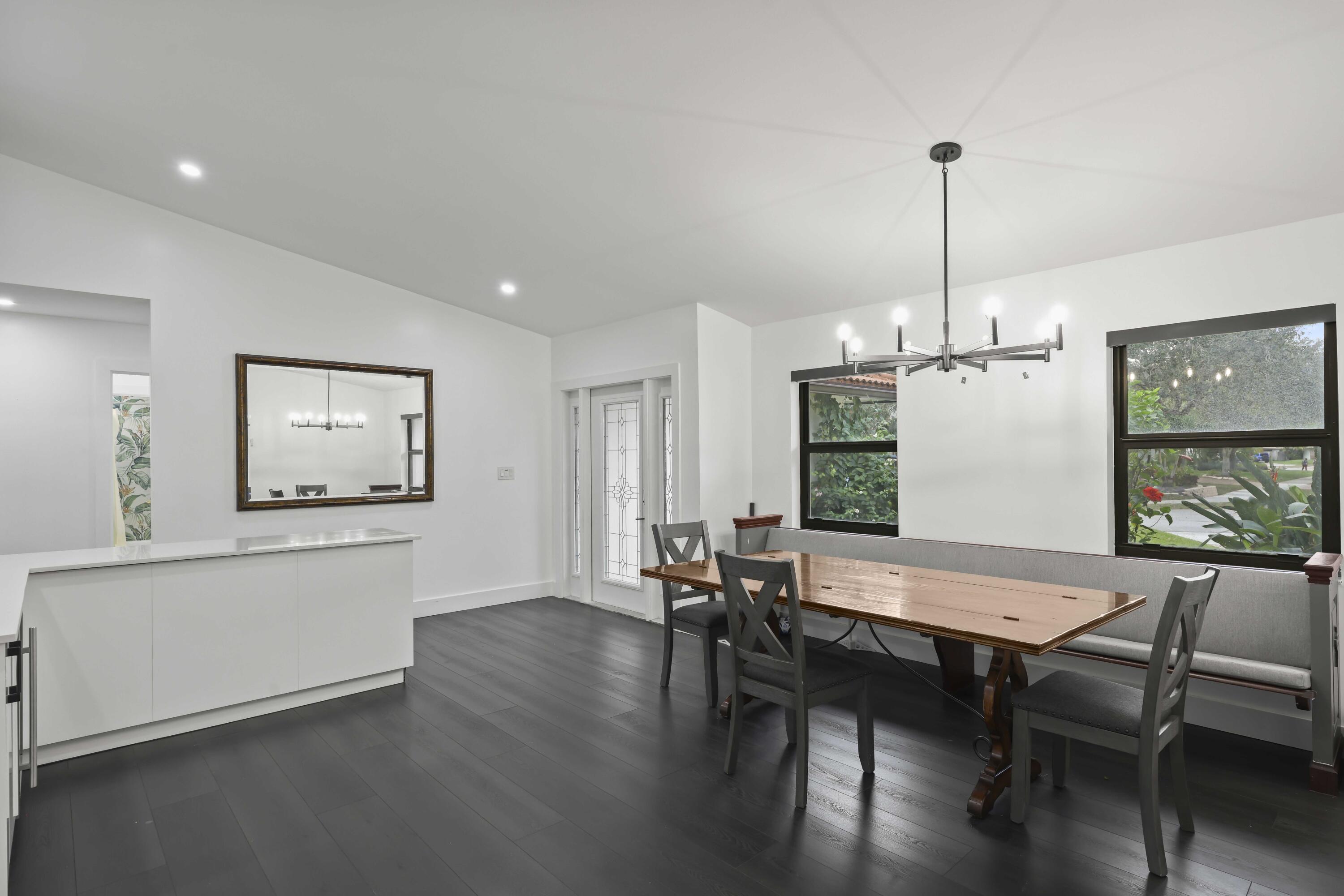2708 NW 26th Circle