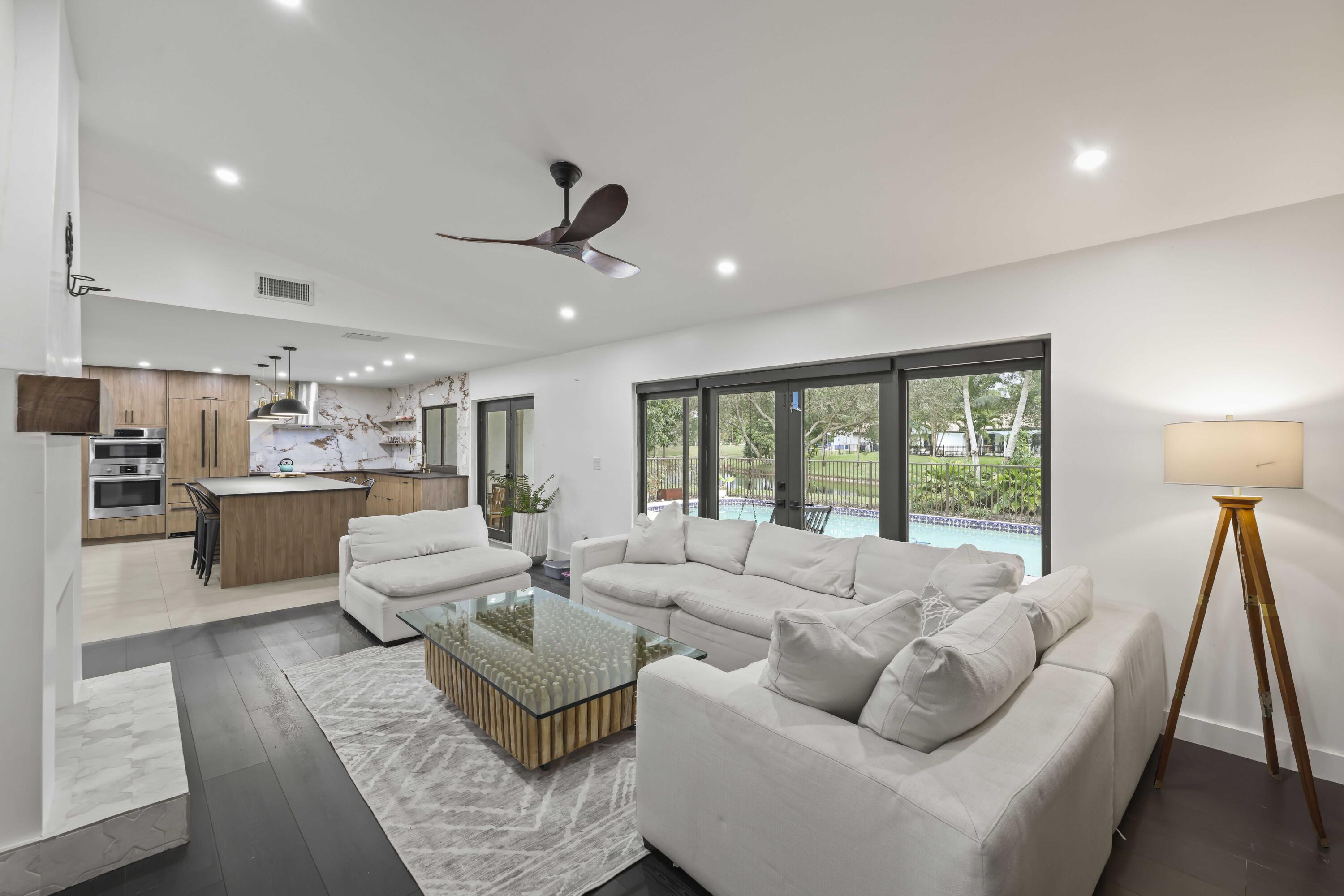 2708 NW 26th Circle