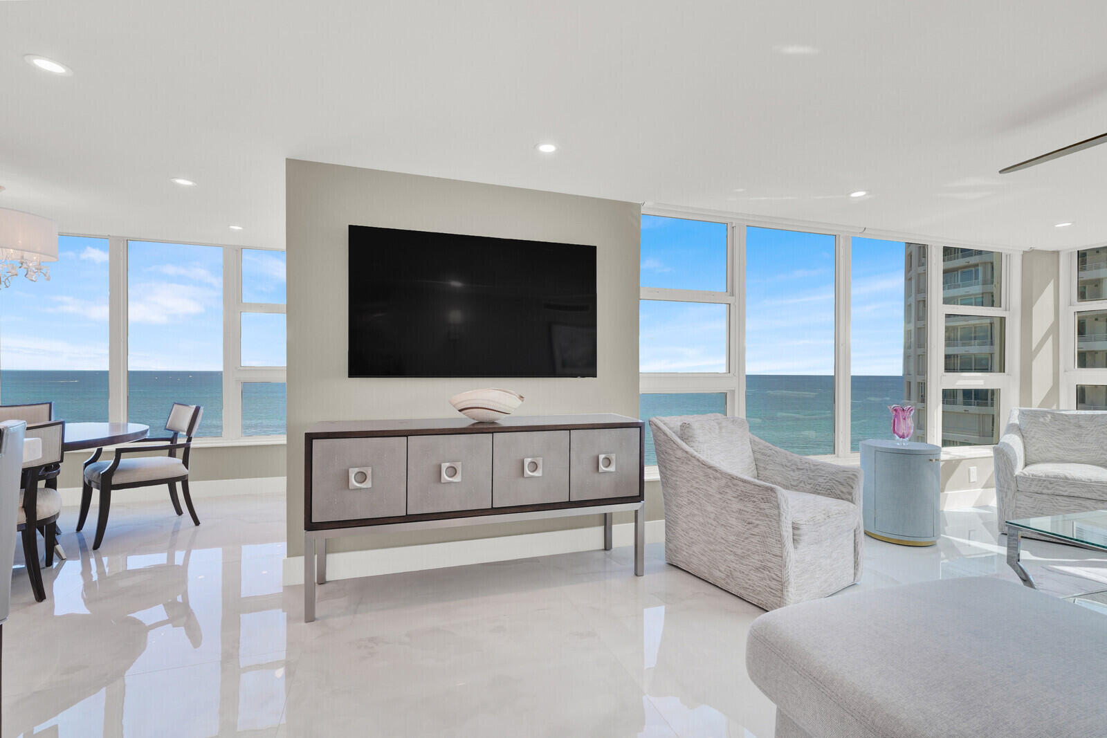 1620 S Ocean Boulevard 16p, Lauderdale-By-The-Sea Unit: 16p