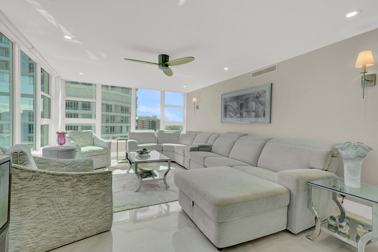 1620 S Ocean Boulevard 16p, Lauderdale-By-The-Sea Unit: 16p