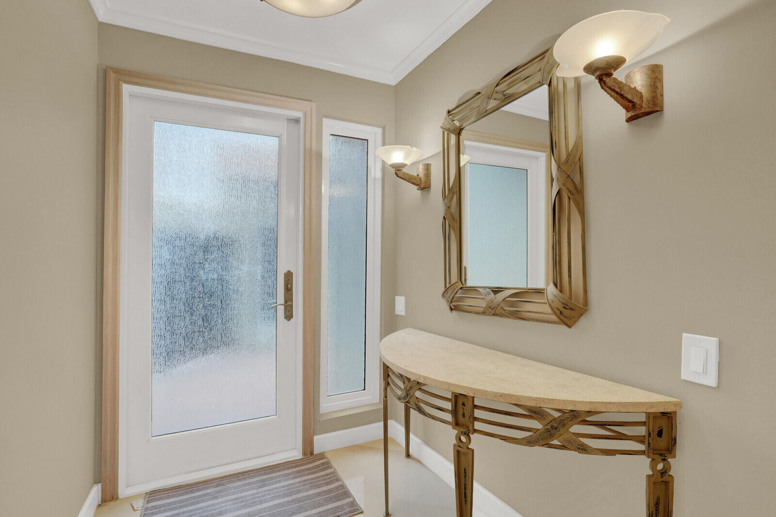 2717 N Ocean Boulevard 2