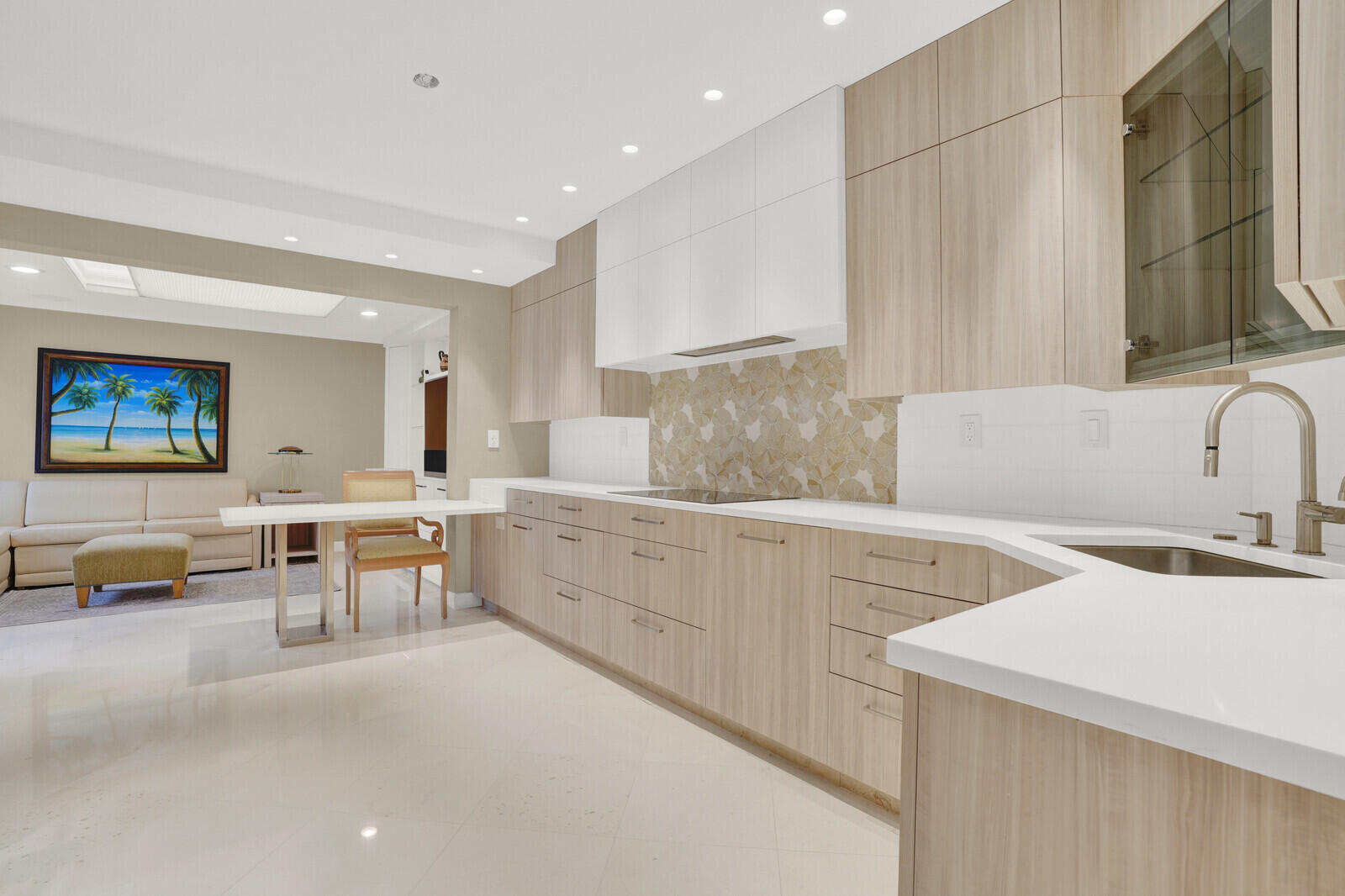 2717 N Ocean Boulevard 2