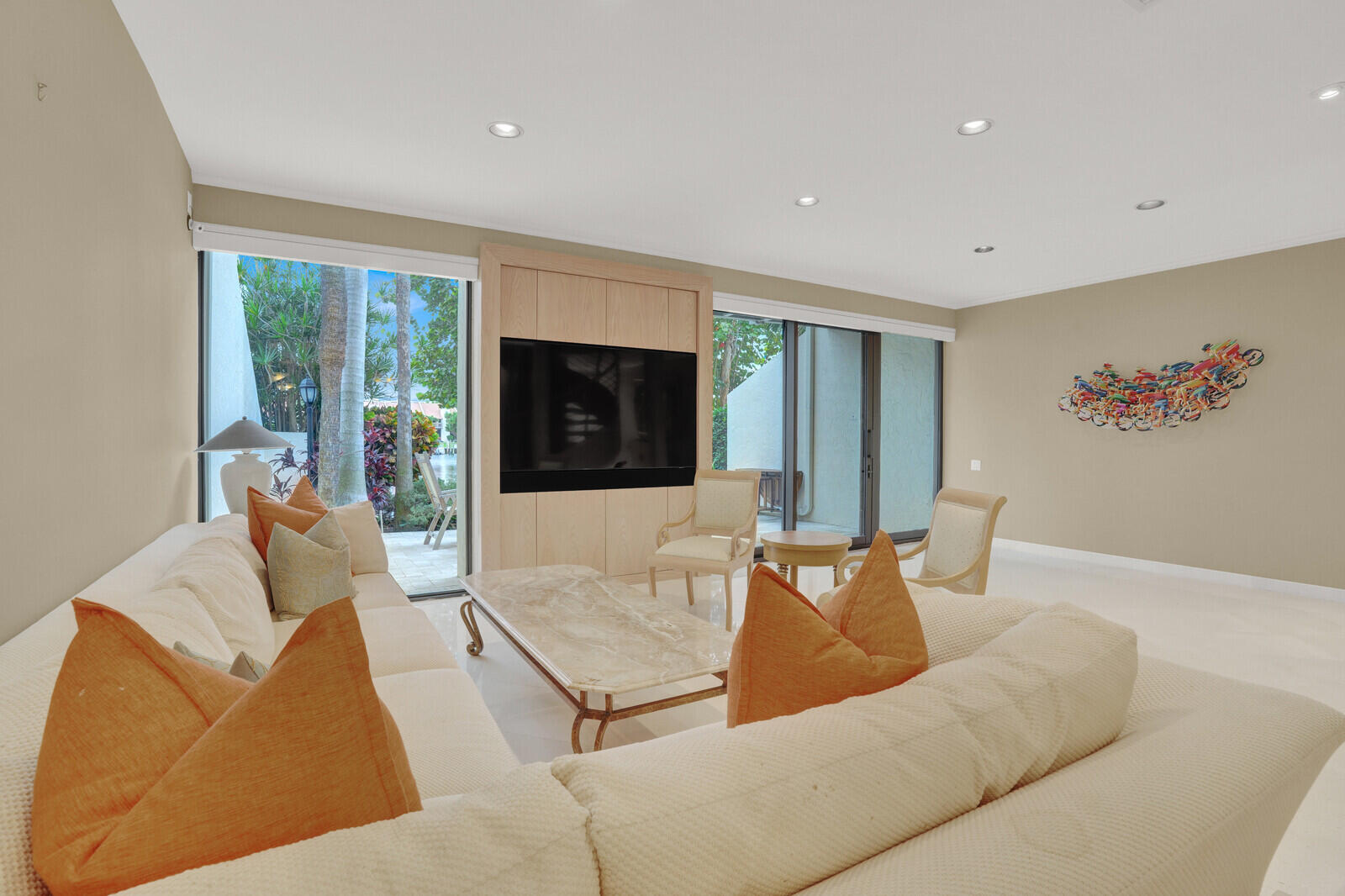 2717 N Ocean Boulevard 2