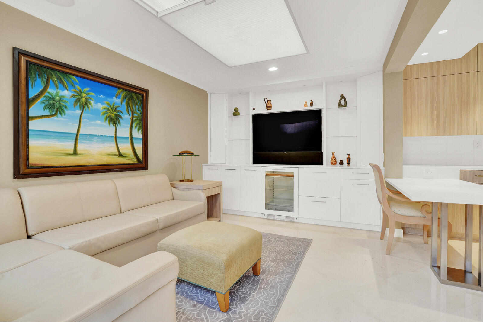 2717 N Ocean Boulevard 2