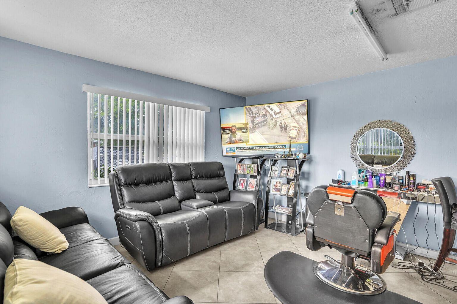 3440 NE 16th Terrace 1-4