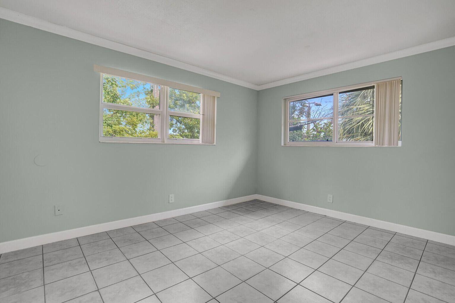 3440 NE 16th Terrace 1-4