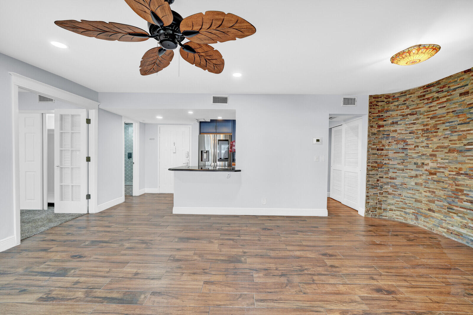 330 SE 20th Avenue 314