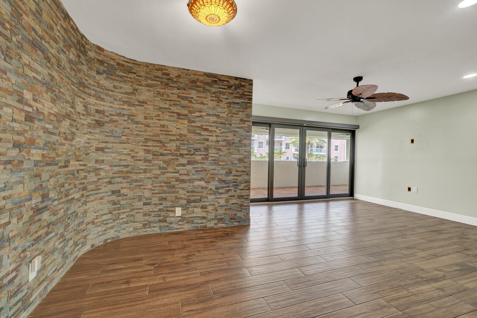 330 SE 20th Avenue 314