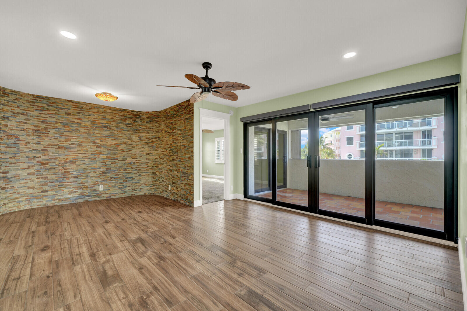 330 SE 20th Avenue 314