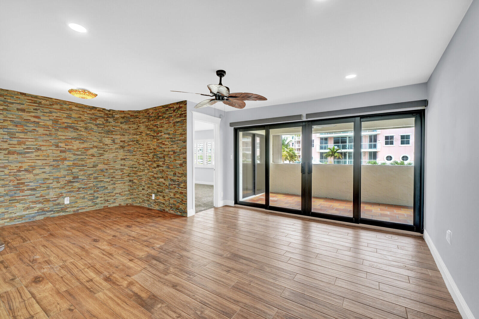 330 SE 20th Avenue 314