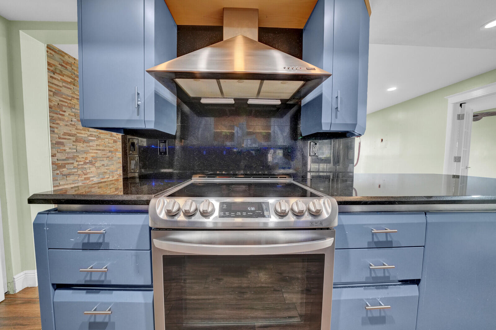 330 SE 20th Avenue 314