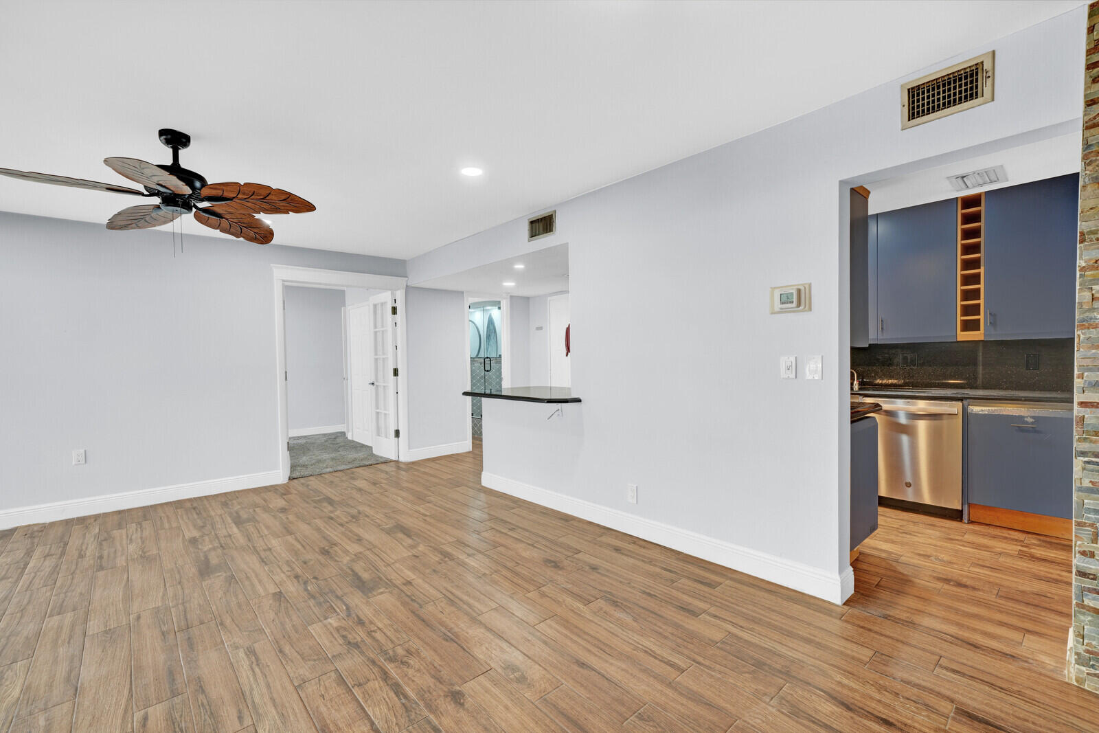 330 SE 20th Avenue 314