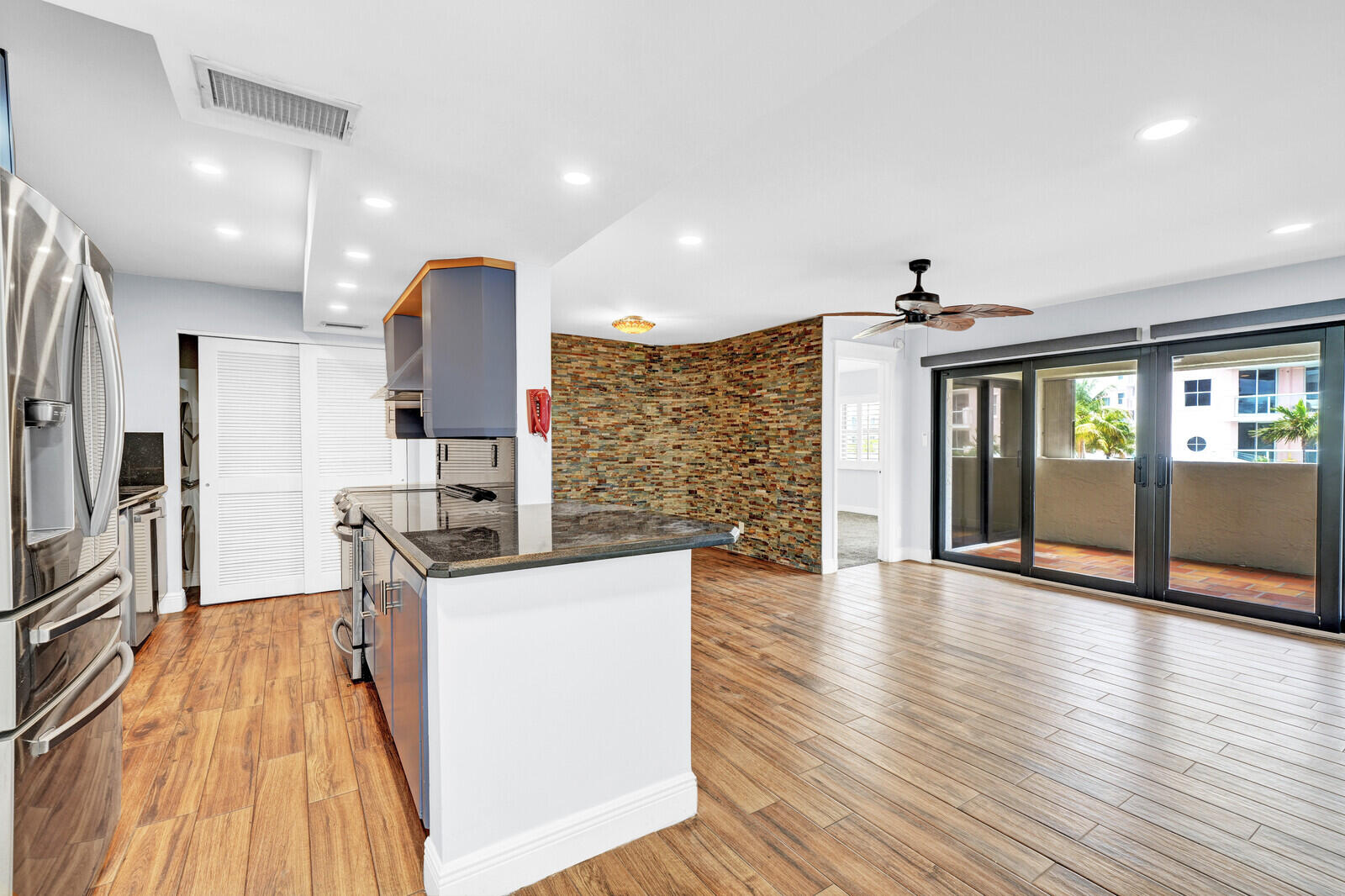 330 SE 20th Avenue 314