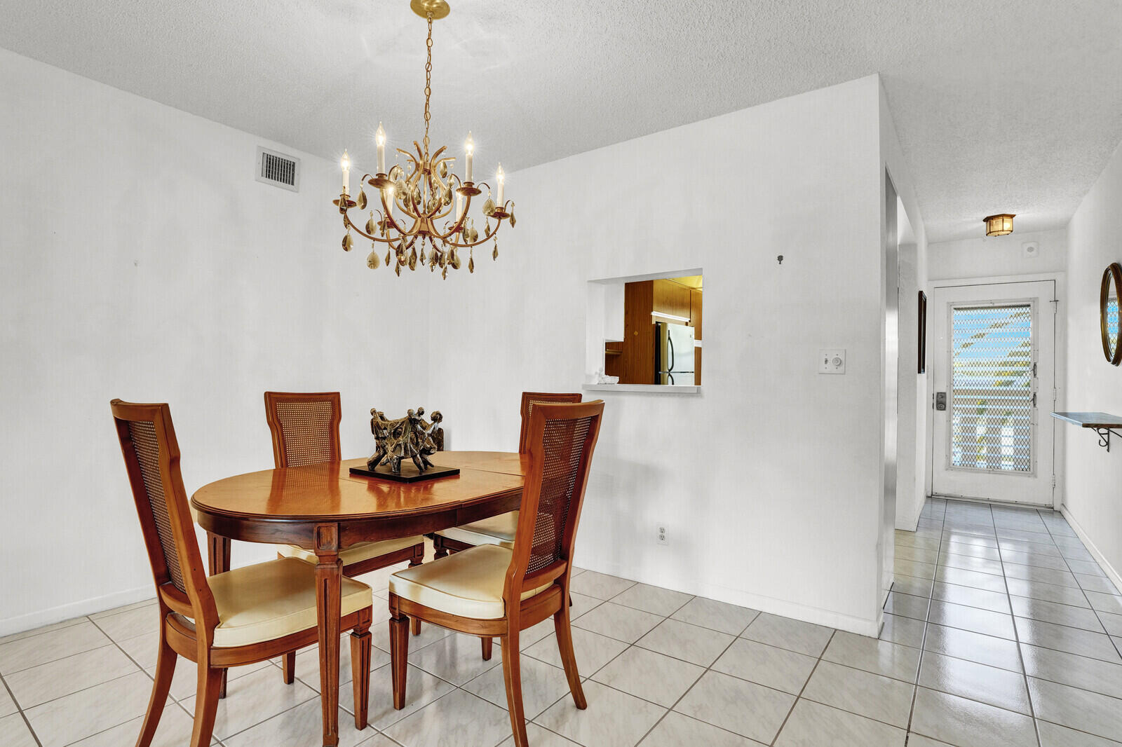 2102 Lucaya Bend F2, Coconut Creek Unit: F2