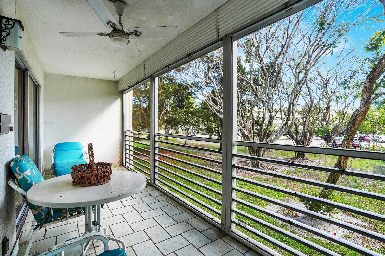 2102 Lucaya Bend F2, Coconut Creek Unit: F2