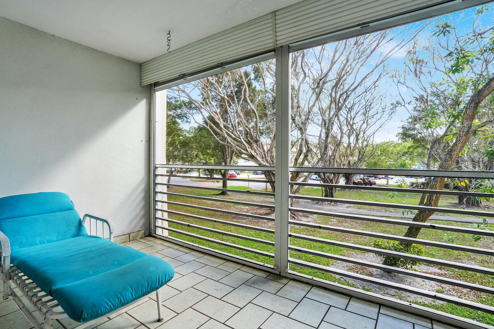 2102 Lucaya Bend F2, Coconut Creek Unit: F2