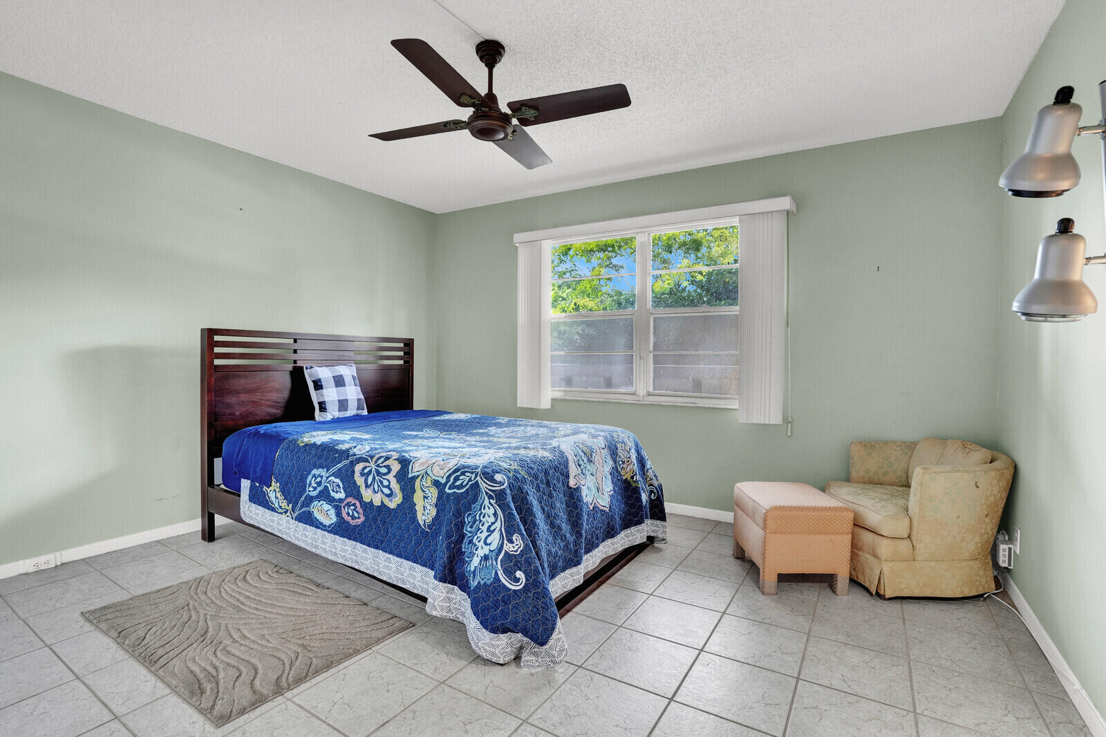 2102 Lucaya Bend F2, Coconut Creek Unit: F2