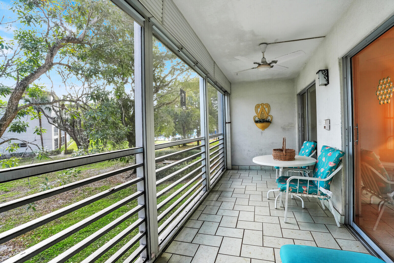 2102 Lucaya Bend F2, Coconut Creek Unit: F2