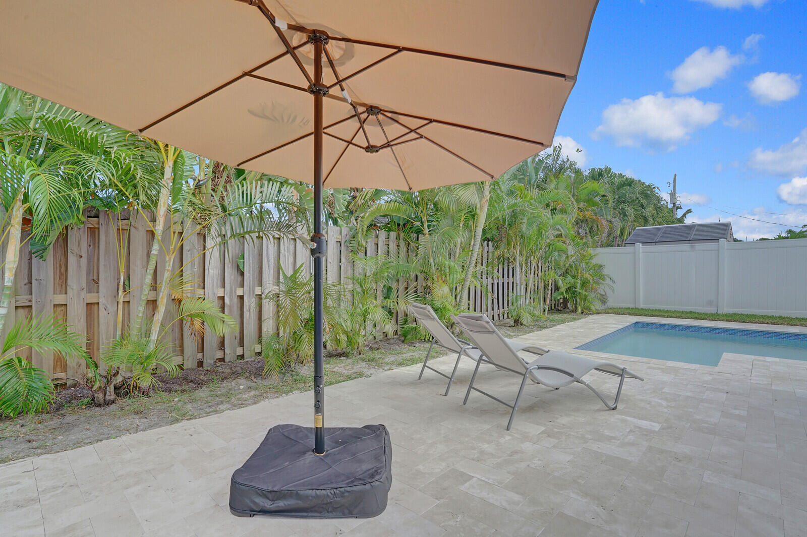 1333 SE 8th Street