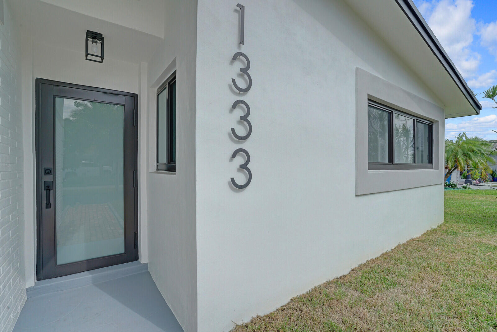 1333 SE 8th Street