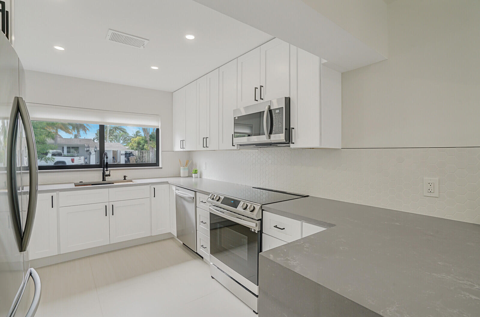 1333 SE 8th Street