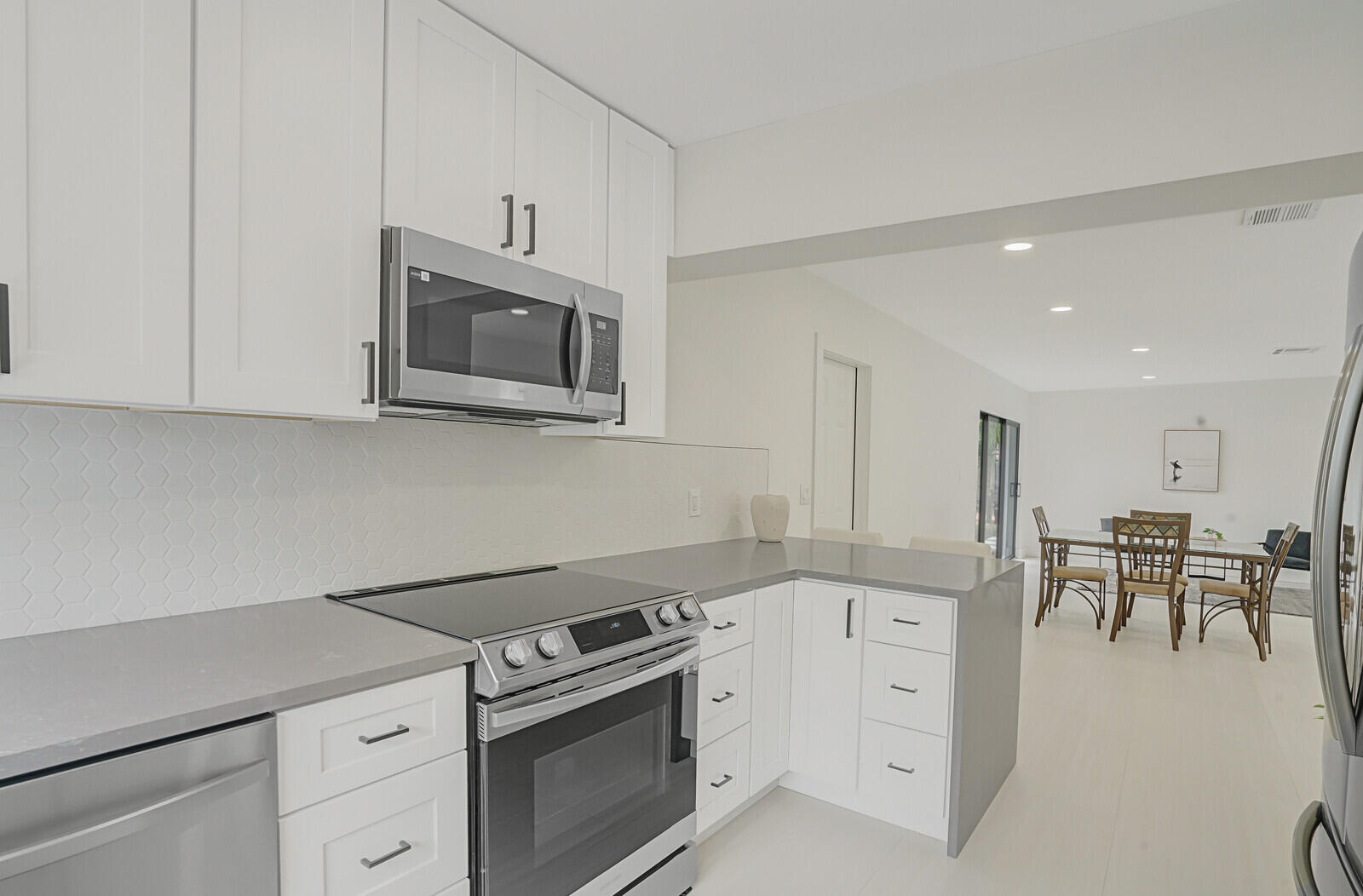 1333 SE 8th Street