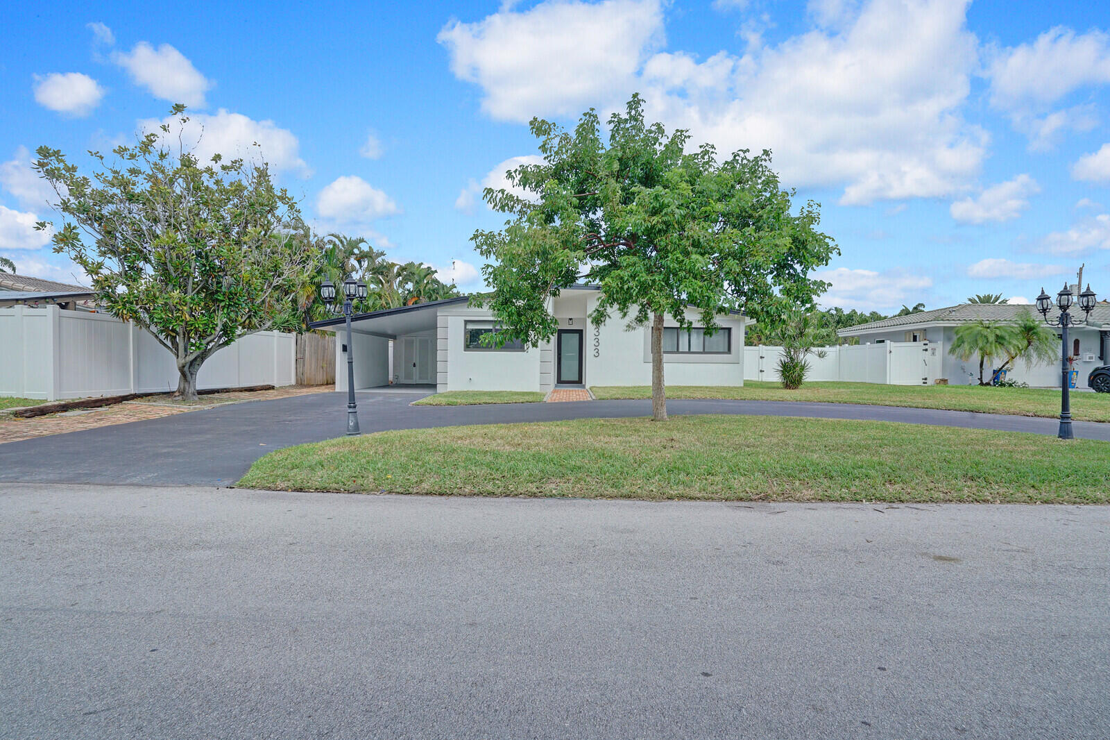 1333 SE 8th Street