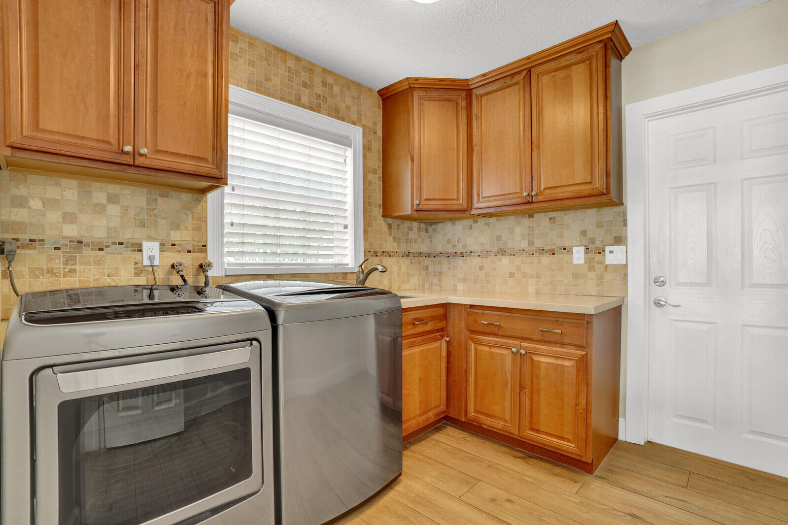 7691 Estrella Circle