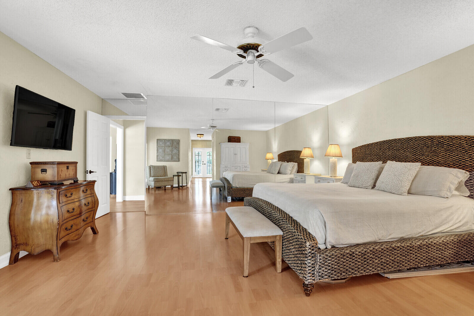 7691 Estrella Circle