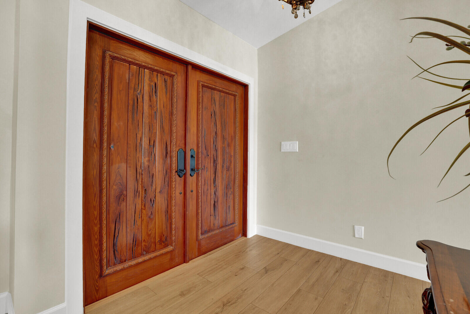 7691 Estrella Circle