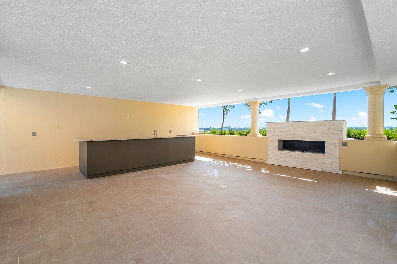 2650 Lake Shore Drive 1401
