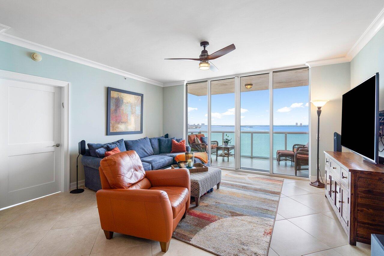 2650 Lake Shore Drive 1401