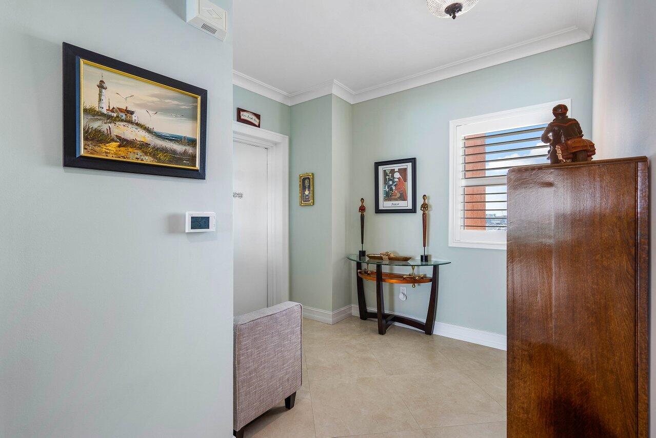 2650 Lake Shore Drive 1401
