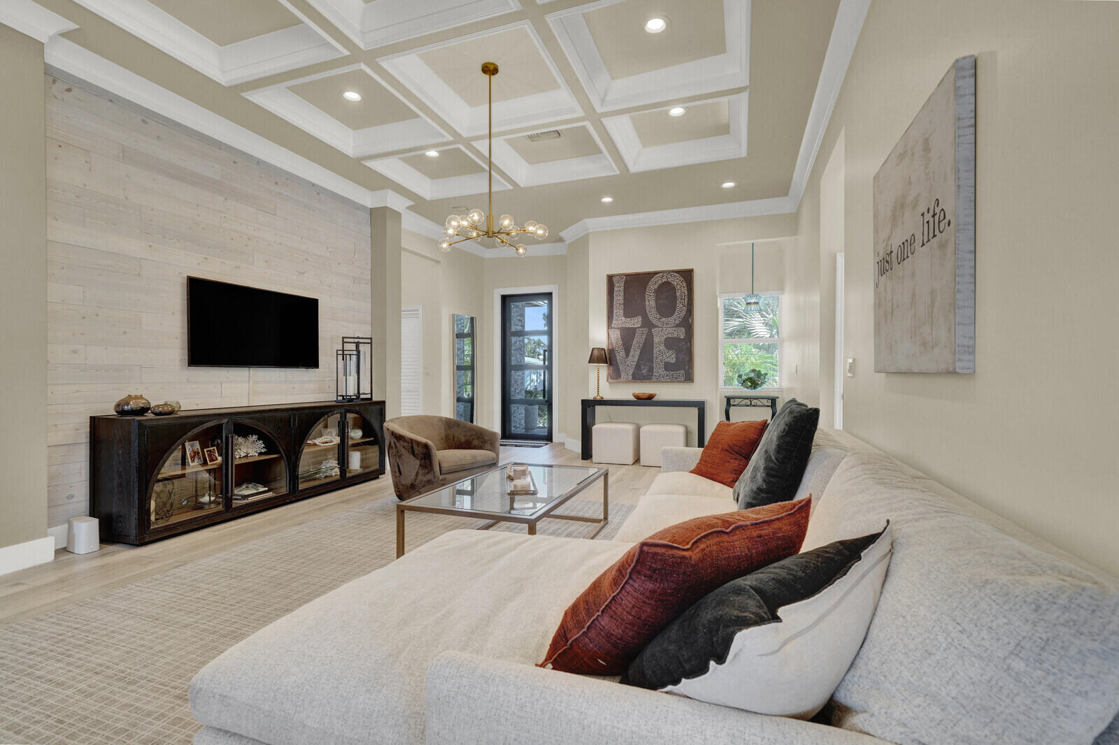 875 SE 13th Avenue