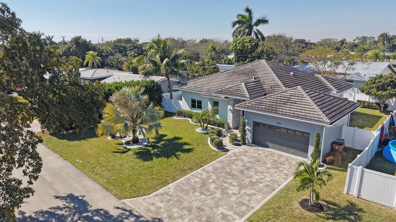 875 SE 13th Avenue