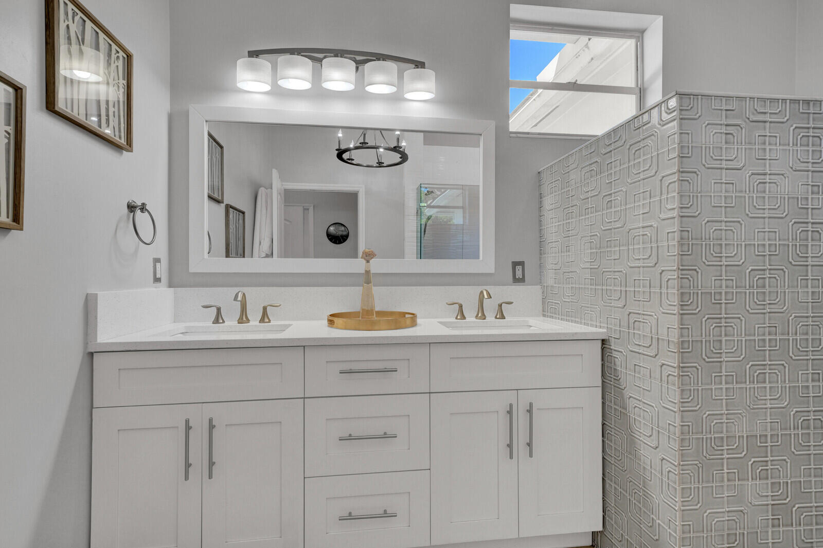 875 SE 13th Avenue