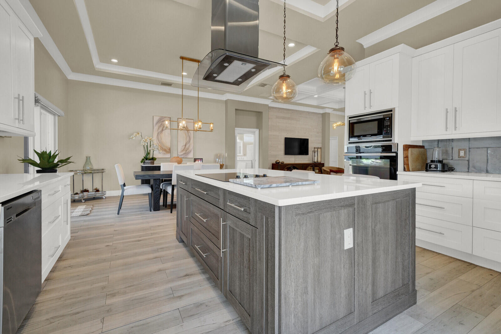 875 SE 13th Avenue