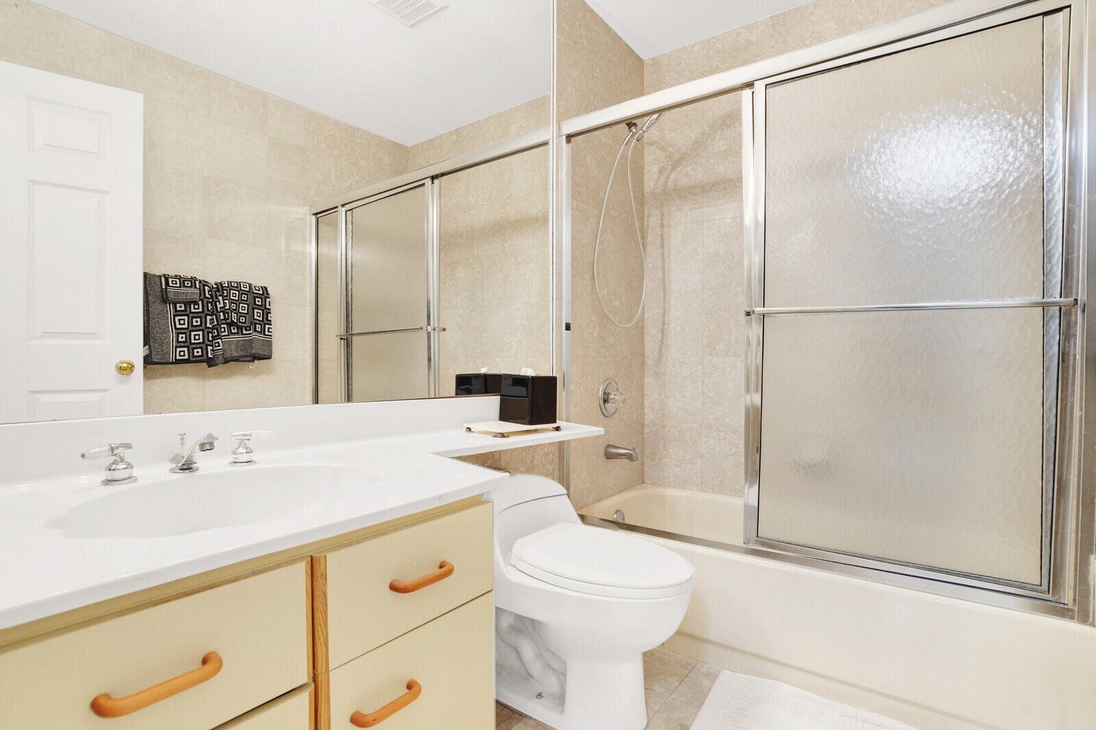 5106 Lake Catalina Drive A