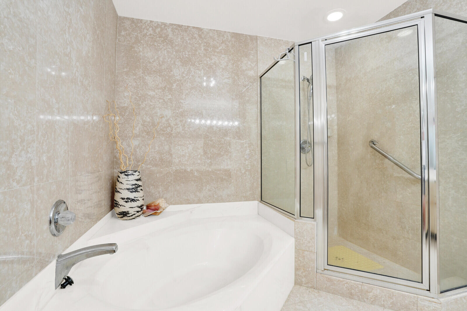 5106 Lake Catalina Drive A