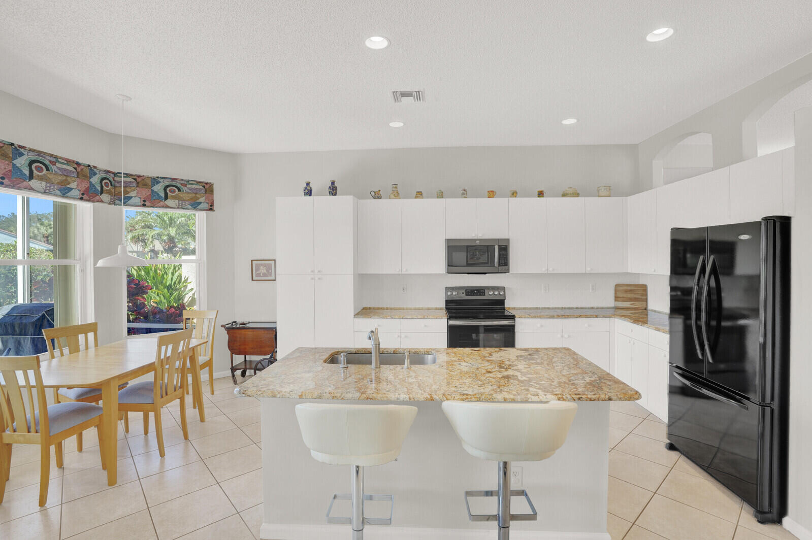 11089 Manele Court