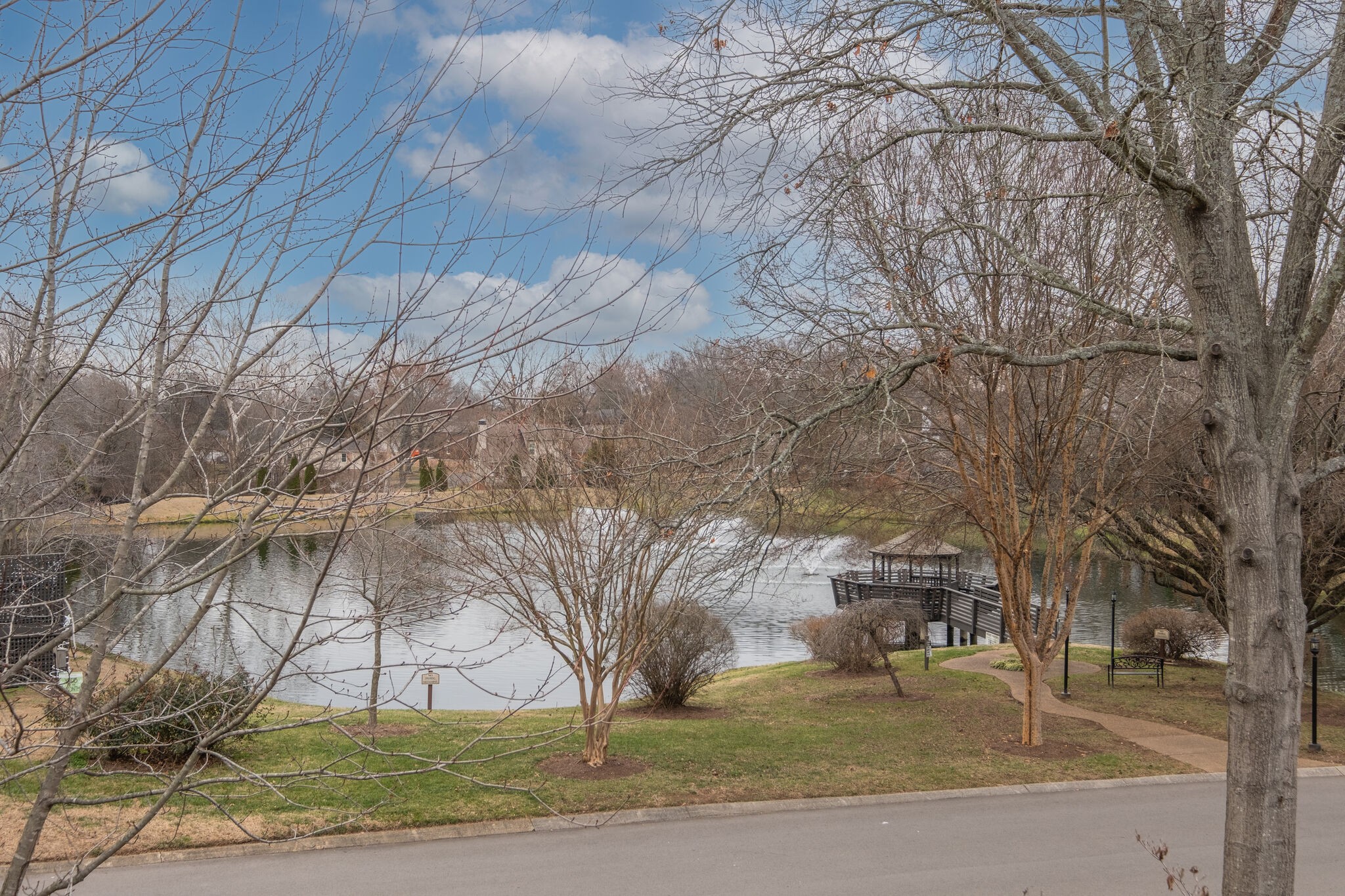 242 Hearthstone Manor Ln