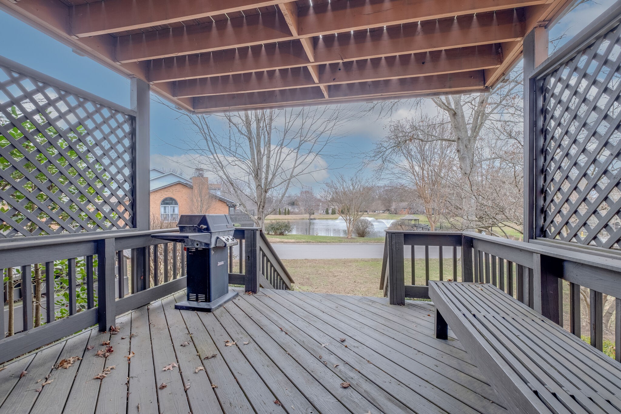 242 Hearthstone Manor Ln