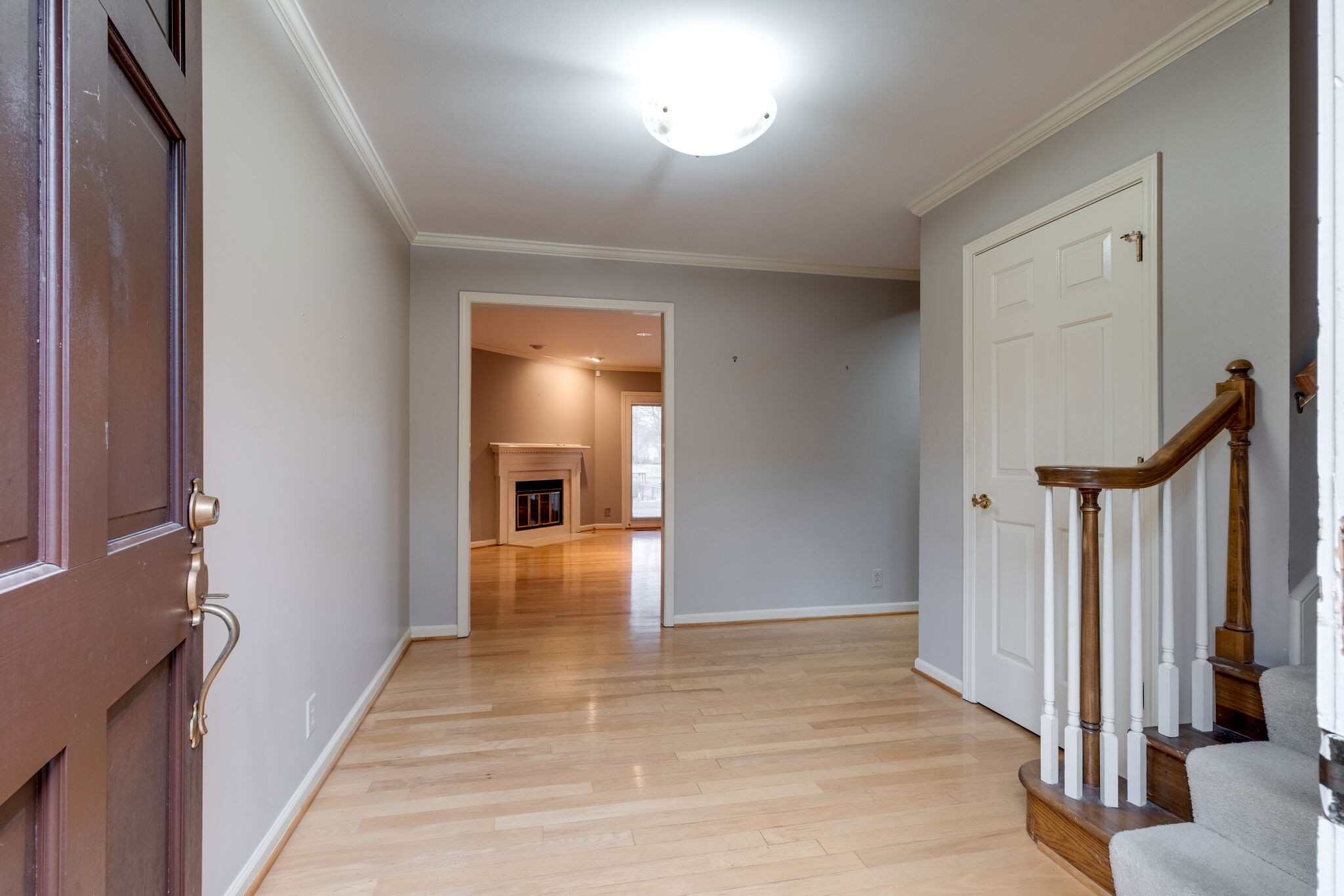 242 Hearthstone Manor Ln