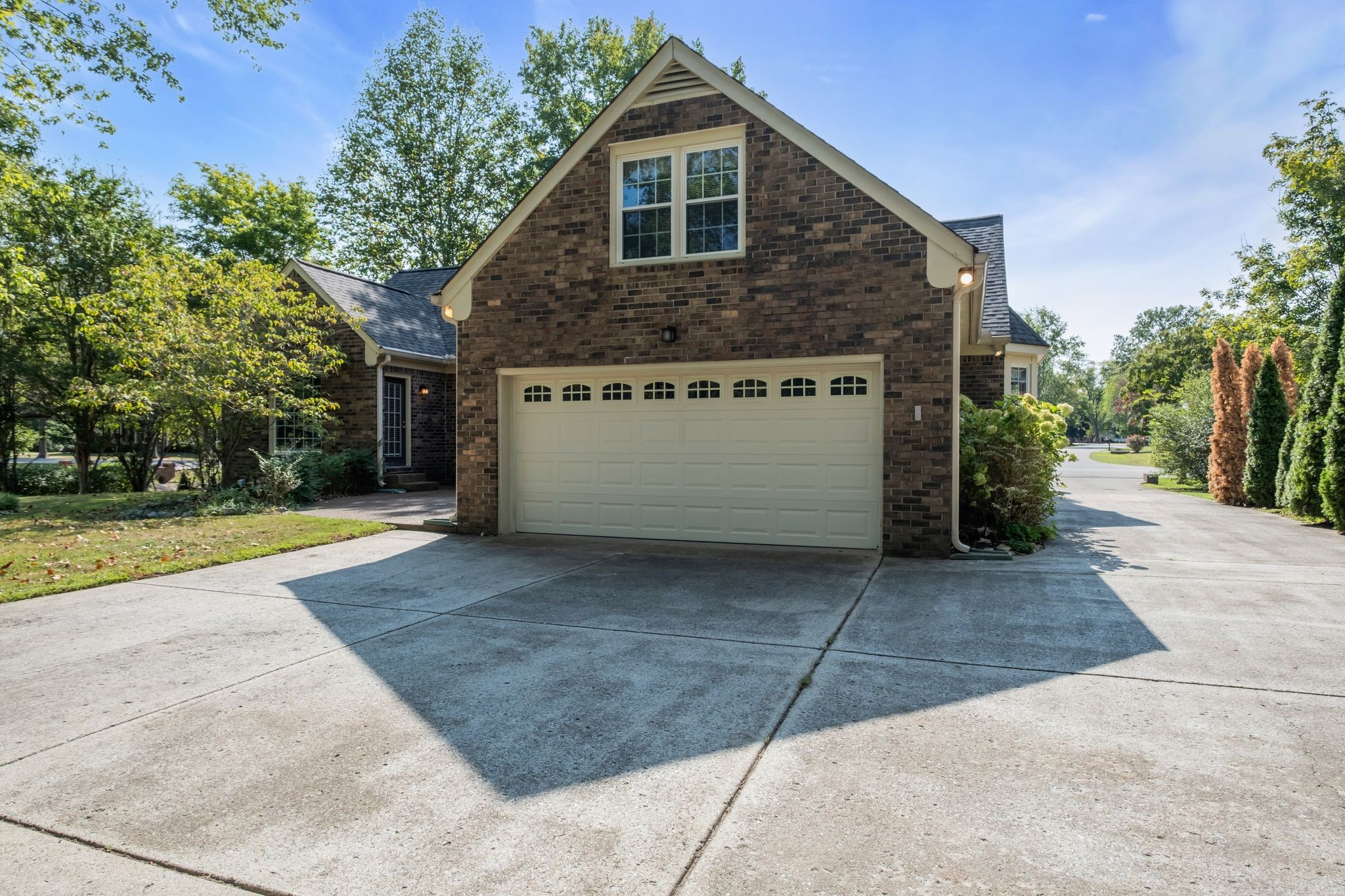 168 Cottonwood Dr