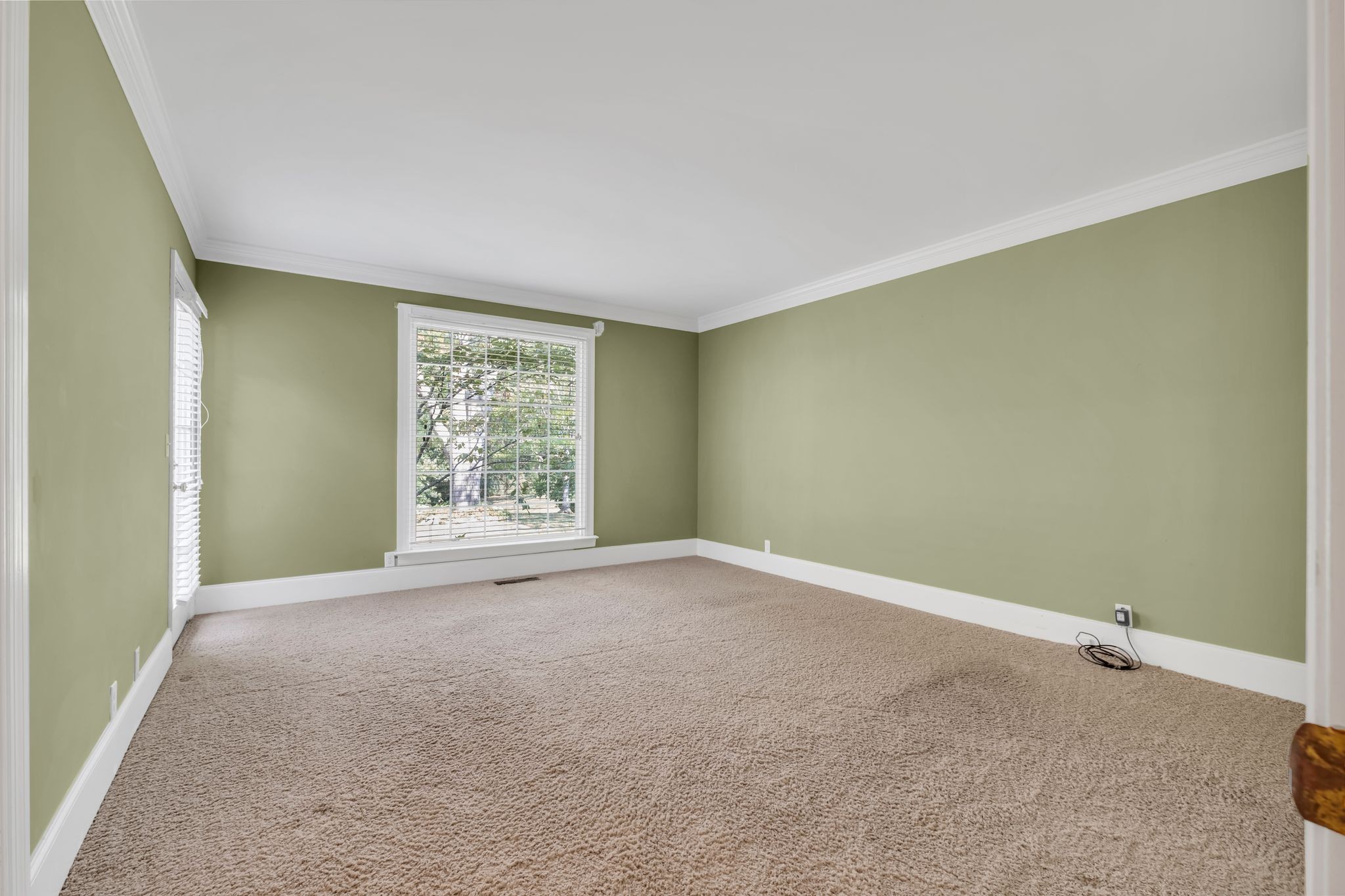 168 Cottonwood Dr