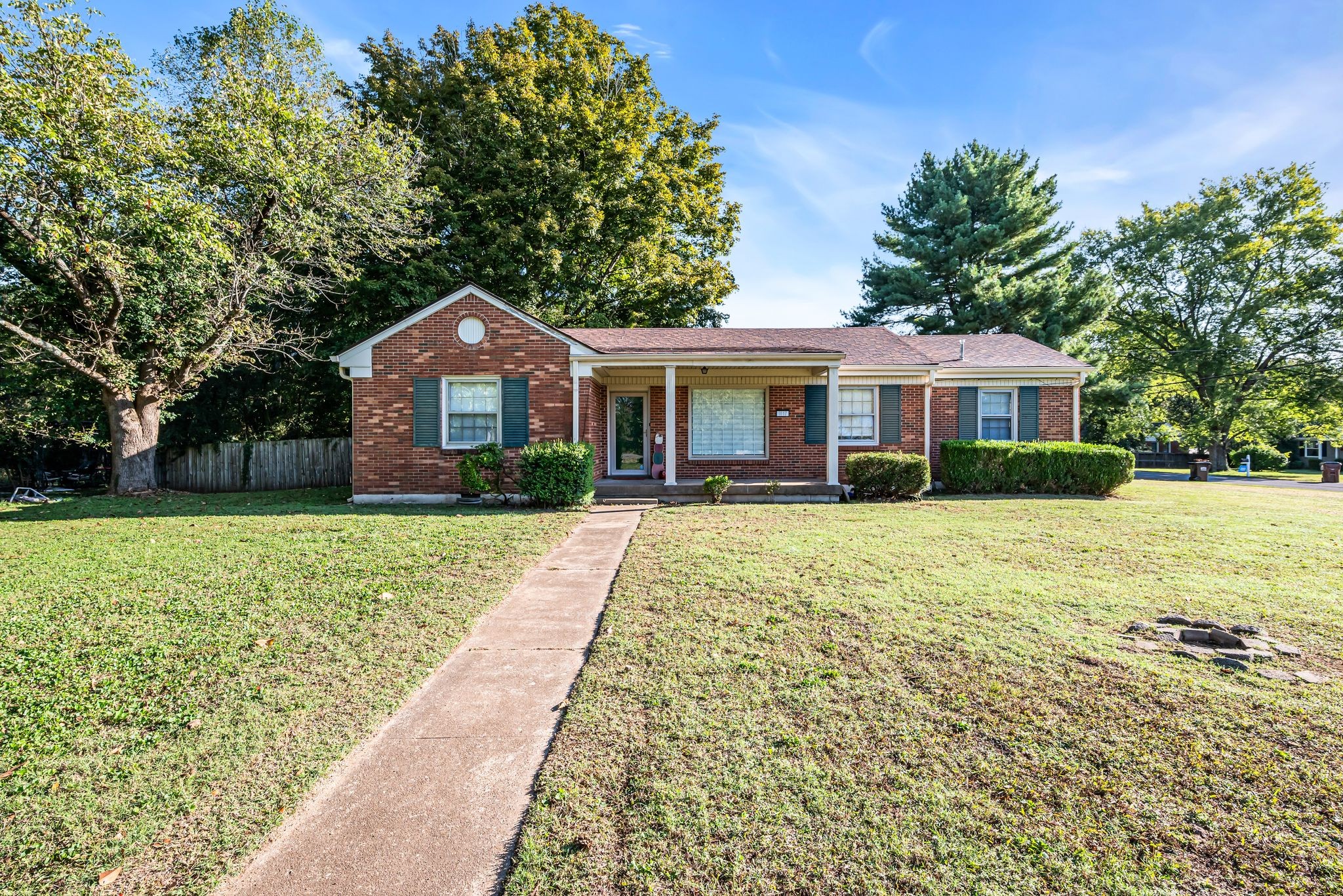 1117 Berwick Trl