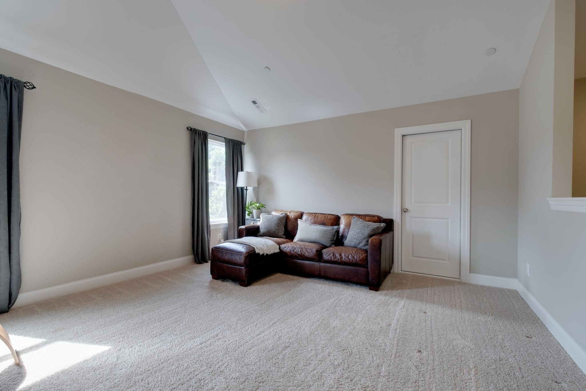 2217 Arbor Pointe Way