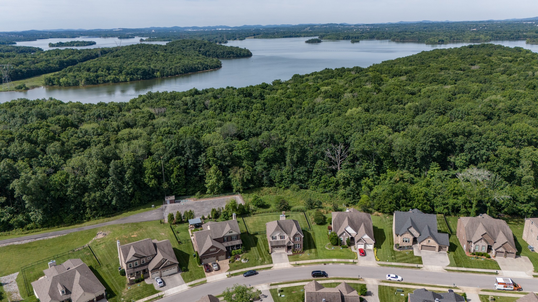 2217 Arbor Pointe Way