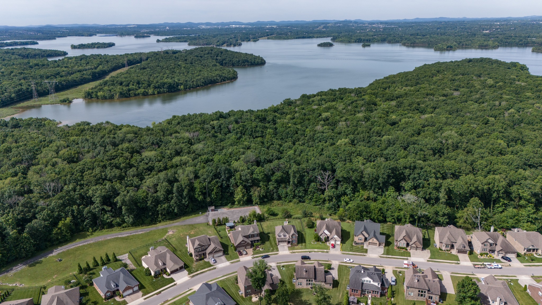 2217 Arbor Pointe Way