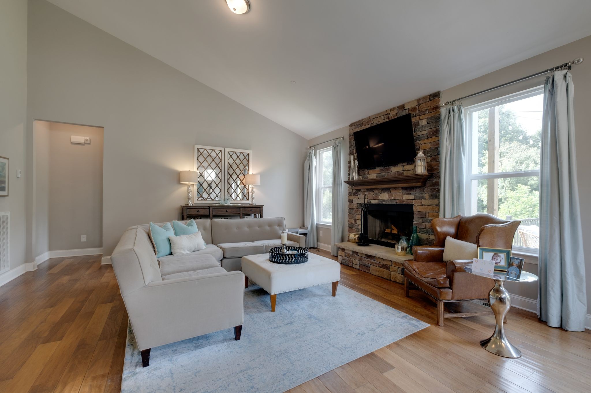 2217 Arbor Pointe Way